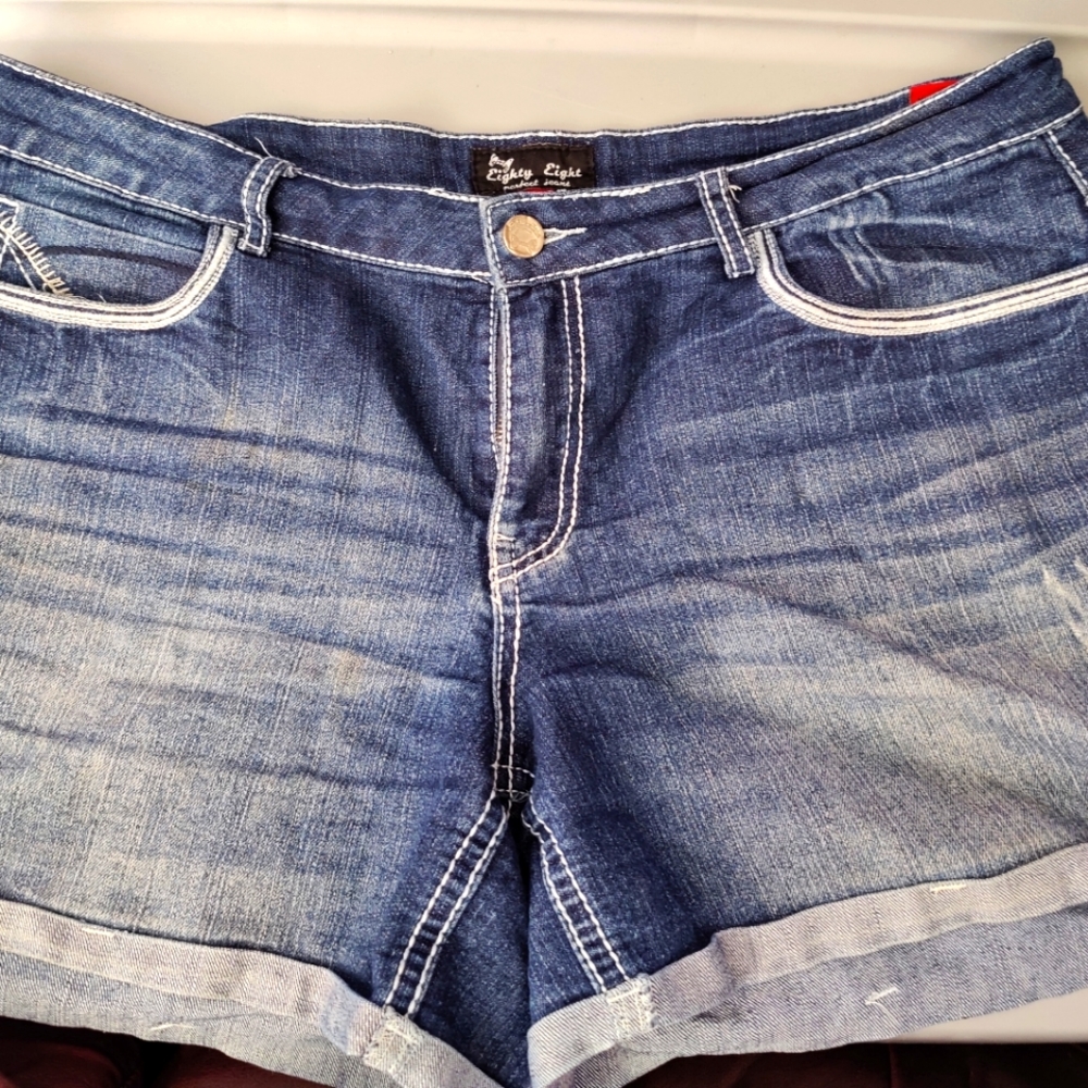 Eighty Eight size 16 jean shorts